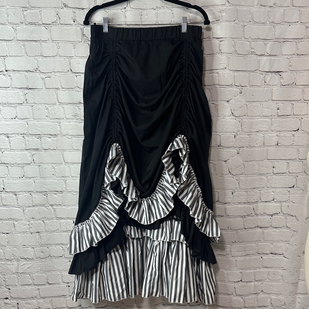 Black & White Ruffled Layered Midi Skirt